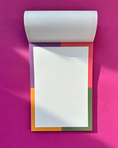 Set: Schreibtischunterlage und Notizblock